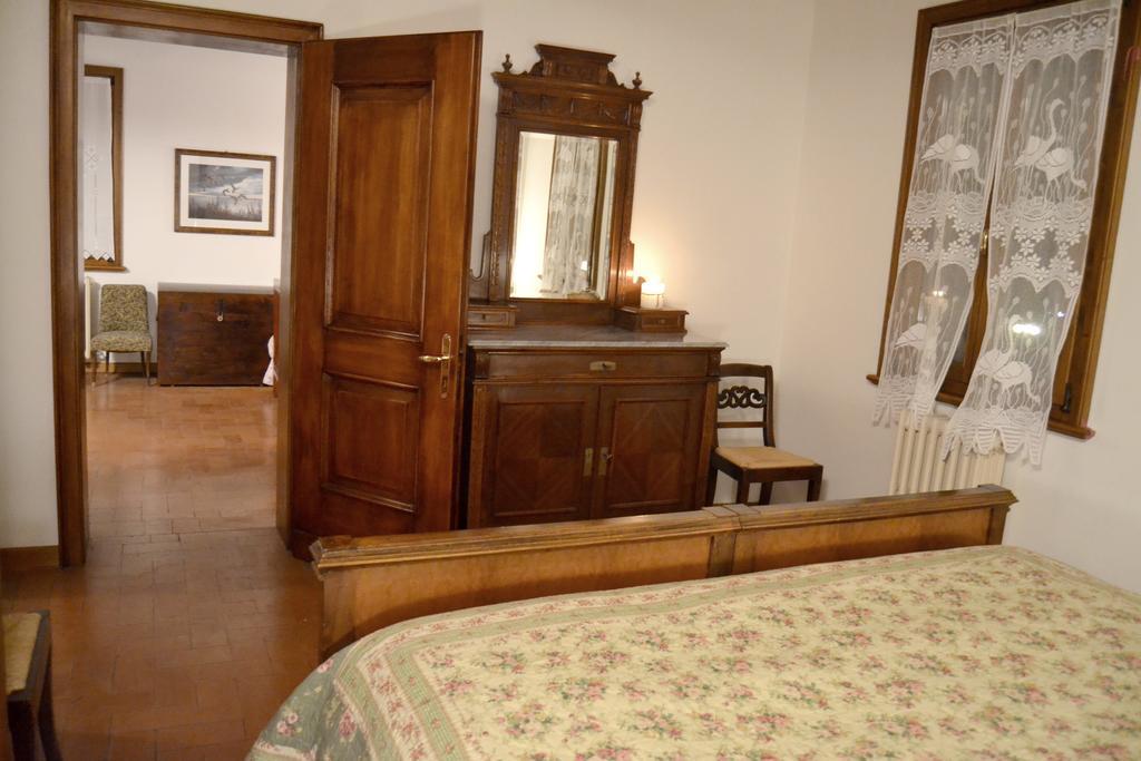 Corte Ginepro Bed & Breakfast Roncoferraro Room photo